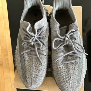 Adidas Yeezy Men's Gray Sneakers